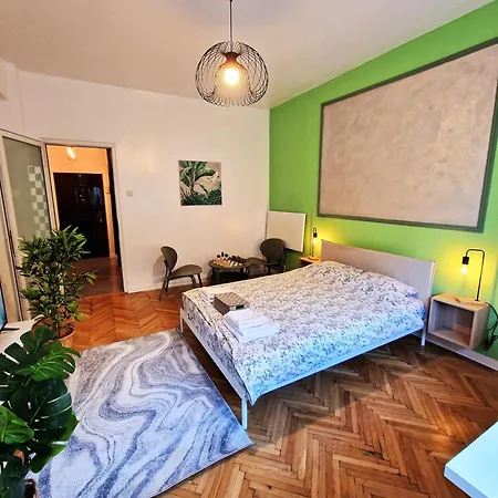 Warm Haven - Calea Victoriei - Free Minibar